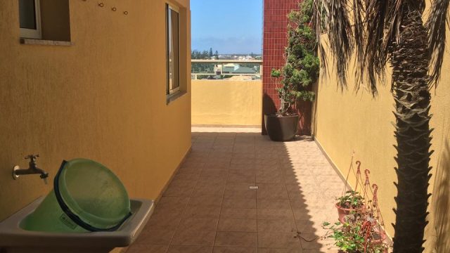 COBERTURA À VENDA NO CENTRO DE CAPÃO DA CANOA!!!