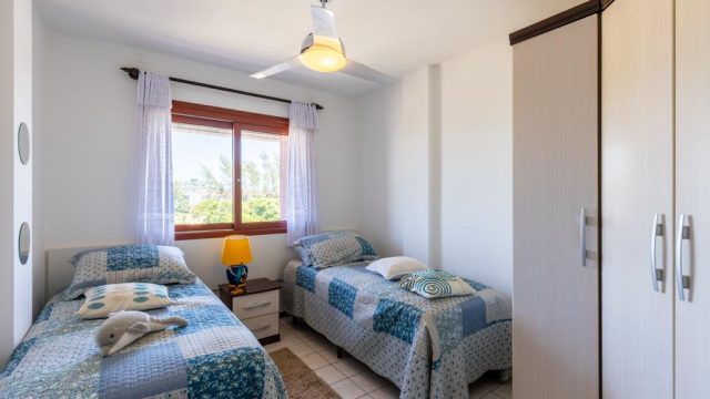 APARTAMENTO DIFERENCIADO NA PRAIA DE ATLÂNTIDA!!