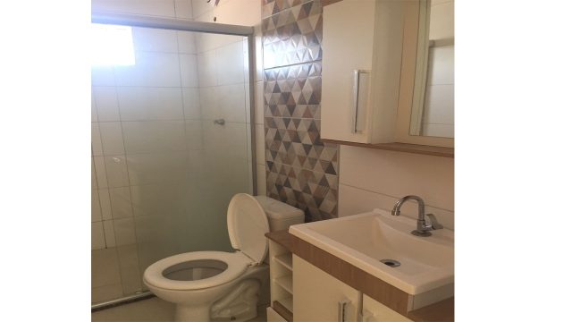 TRIPLEX DISPONÍVEL PARA LOCAÇÃO NO CENTRO DA CIDADE !!!
