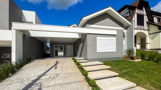 BELÍSSIMA CASA NO CONDOMÍNIO BELLE VILLE DISPONÍVEL PARA VENDA !!!